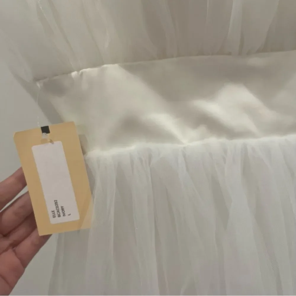 Katie May White Strapless Sundress Mini - Picture 3 of 8